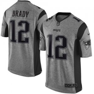 New England Patriots #12 Tom Brady Men's Gray Gridiron Gray Stitched Limited Jersey 200560-640